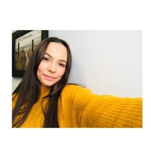 Meet your Posher, Michaela